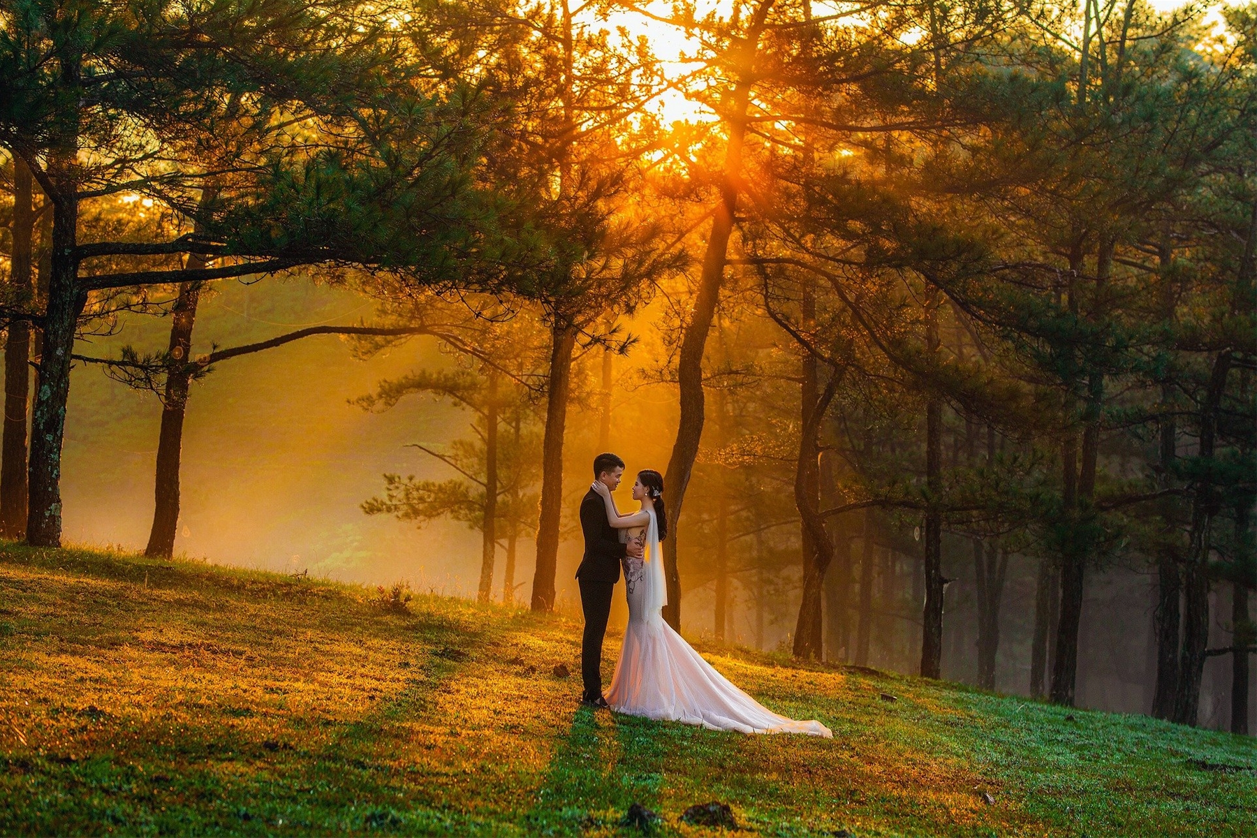 Married Couple in Woods - Deer Valley