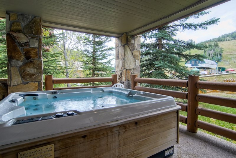 Deer Valley Silver Lake Accommodations - Vacation Rental with Hot Tub